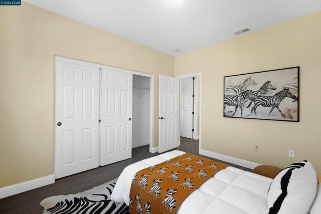 1012 Salt Spray Ter, Hercules, CA 94547