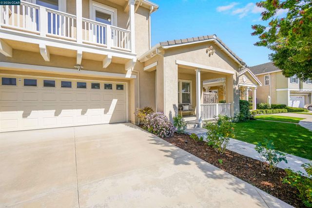 1012 Salt Spray Ter, Hercules, CA 94547