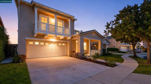 1012 Salt Spray Ter, Hercules, CA 94547
