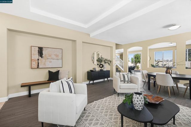 1012 Salt Spray Ter, Hercules, CA 94547