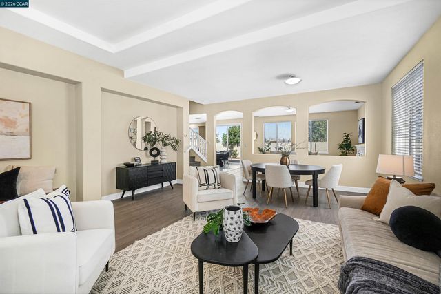 1012 Salt Spray Ter, Hercules, CA 94547
