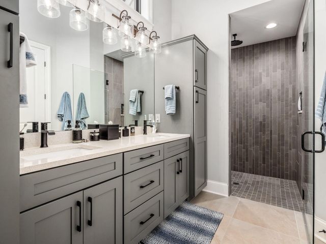 6743 Hamlet Court, Dublin, OH 43016