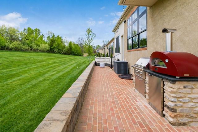 6743 Hamlet Court, Dublin, OH 43016