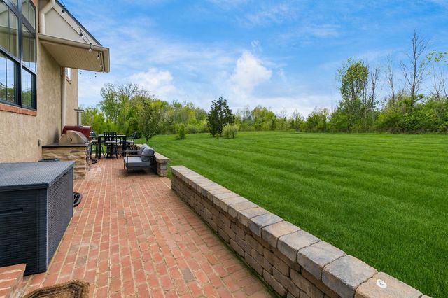 6743 Hamlet Court, Dublin, OH 43016