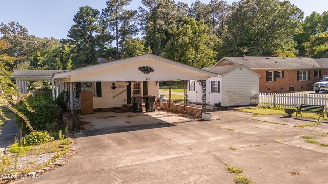 210 Hines Avenue, Elizabeth City, NC 27909