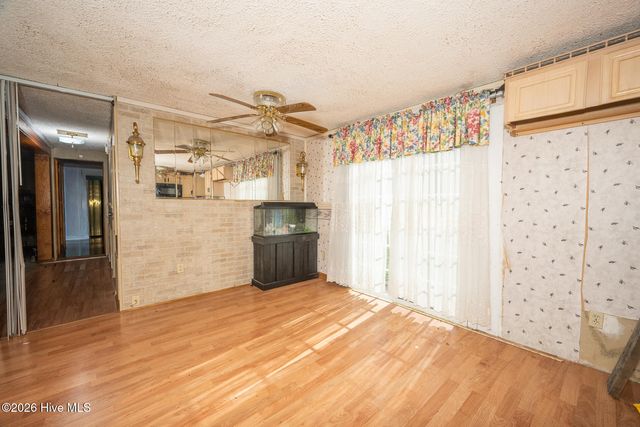 210 Hines Avenue, Elizabeth City, NC 27909