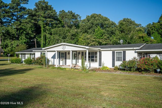 210 Hines Avenue, Elizabeth City, NC 27909