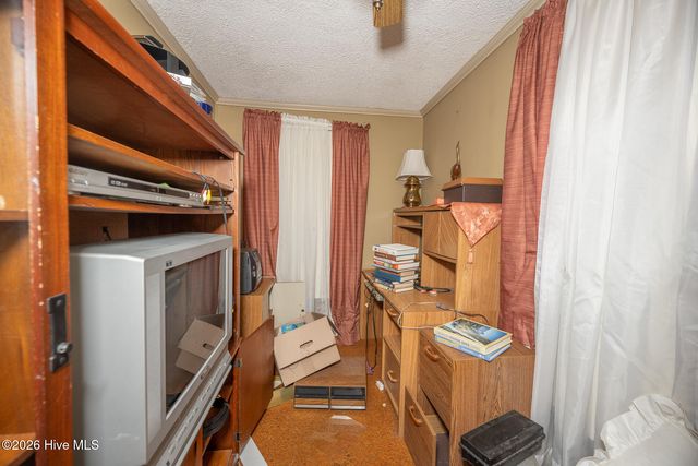 210 Hines Avenue, Elizabeth City, NC 27909