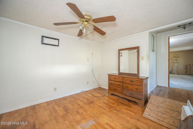 210 Hines Avenue, Elizabeth City, NC 27909