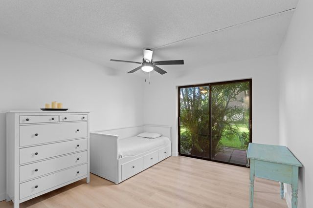 149 NW 70th 302b, Boca Raton, FL 33487