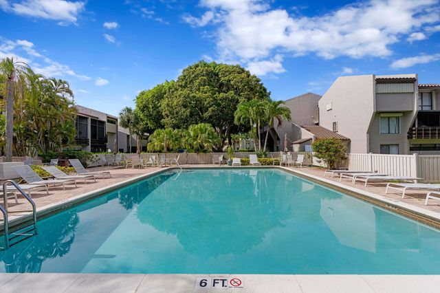 149 NW 70th 302b, Boca Raton, FL 33487