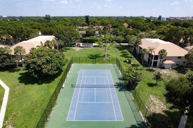 149 NW 70th 302b, Boca Raton, FL 33487