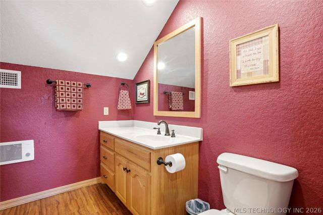 452316 E 953 Road, Vian, OK 74962