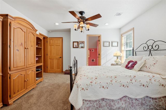 452316 E 953 Road, Vian, OK 74962
