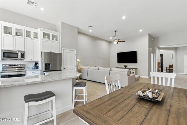 8785 E GREENVIEW Drive, Gold Canyon, AZ 85118