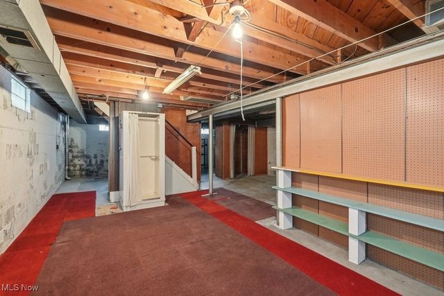 1405 Northmoreland Boulevard, Cuyahoga Falls, OH 44221