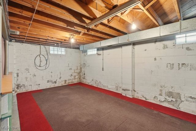 1405 Northmoreland Boulevard, Cuyahoga Falls, OH 44221