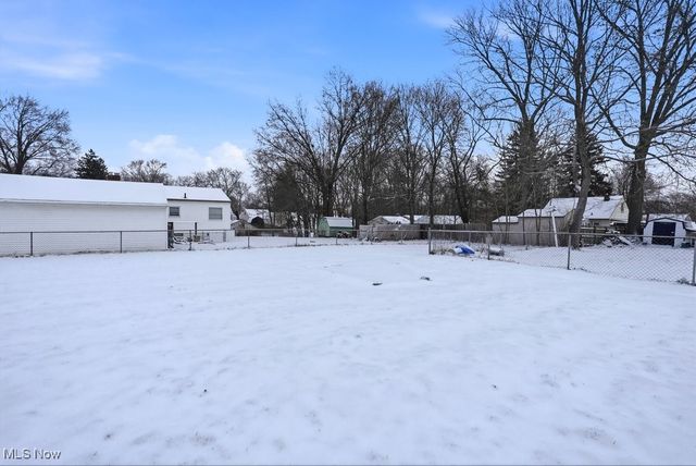 1405 Northmoreland Boulevard, Cuyahoga Falls, OH 44221