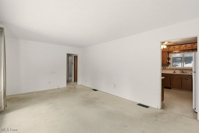 1405 Northmoreland Boulevard, Cuyahoga Falls, OH 44221