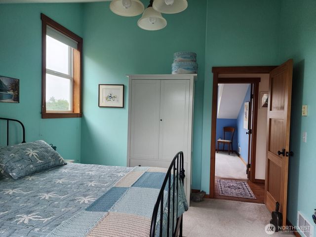 337 S Butter Clam Street SW, Ocean Shores, WA 98569