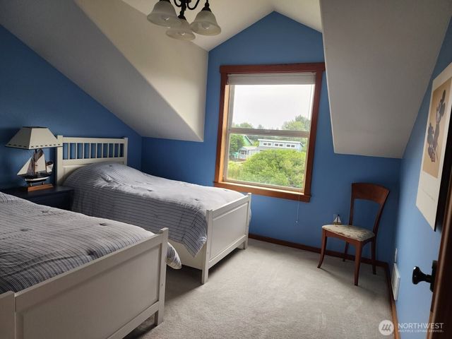 337 S Butter Clam Street SW, Ocean Shores, WA 98569