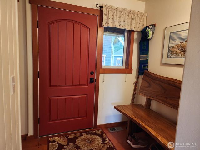 337 S Butter Clam Street SW, Ocean Shores, WA 98569