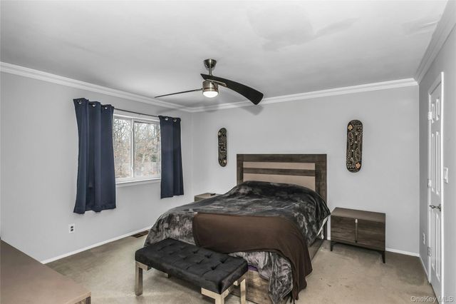 47 Max Court, Islandia, NY 11749