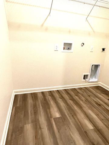 2102 Pondera Street, Ponder, TX 76259