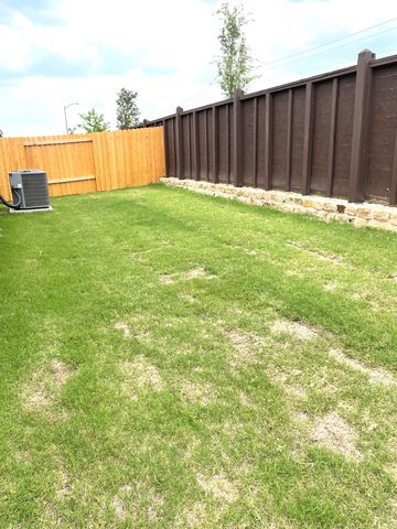 2102 Pondera Street, Ponder, TX 76259