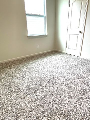 2102 Pondera Street, Ponder, TX 76259