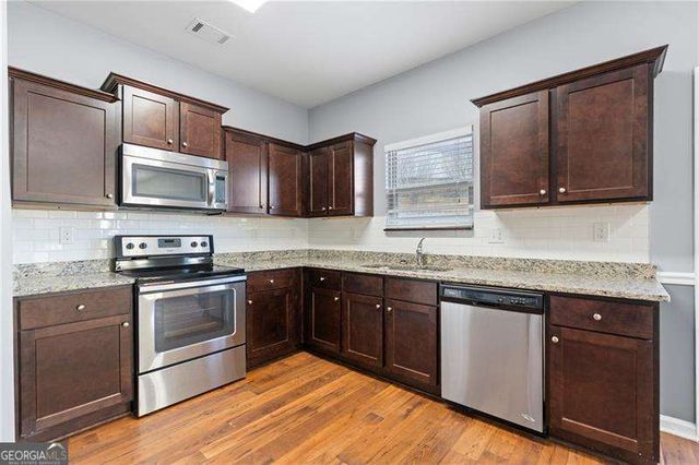 27 Autumn Canyon Path SE, Cartersville, GA 30121