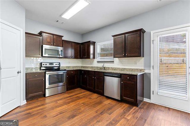 27 Autumn Canyon Path SE, Cartersville, GA 30121