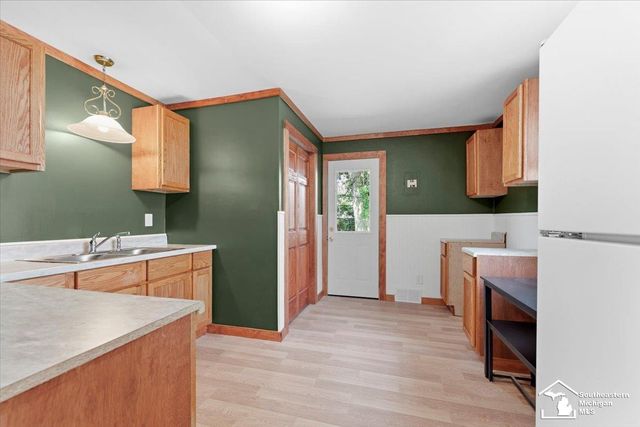 3245 Inman Street, Ferndale, MI 48220