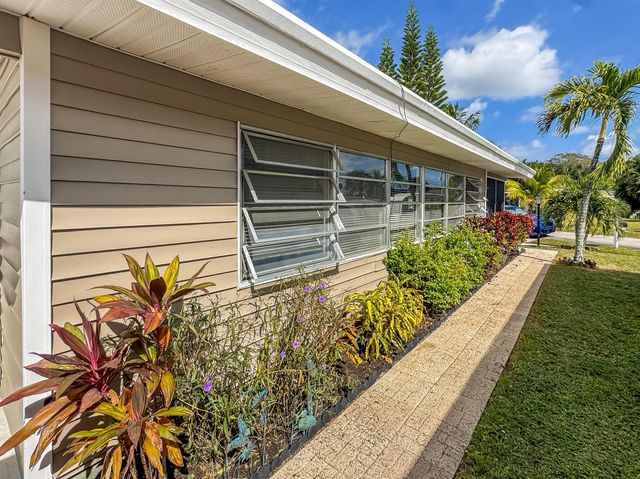 14553 Elmhurst Drive, Delray Beach, FL 33445