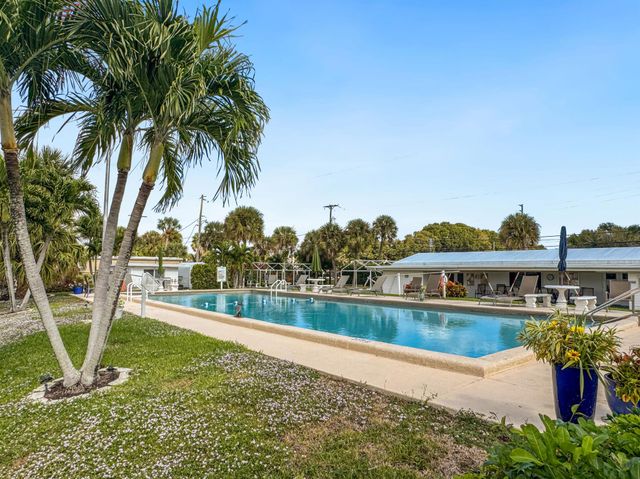 14553 Elmhurst Drive, Delray Beach, FL 33445