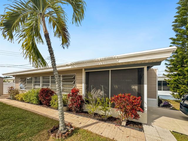 14553 Elmhurst Drive, Delray Beach, FL 33445