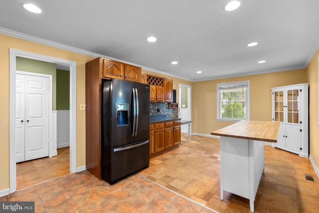 1023 BREEZEWICK RD, Baltimore, MD 21286