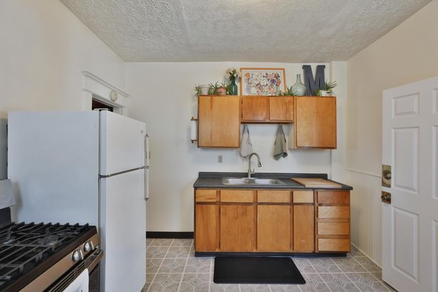2045 N 4th Street, Columbus, OH 43201