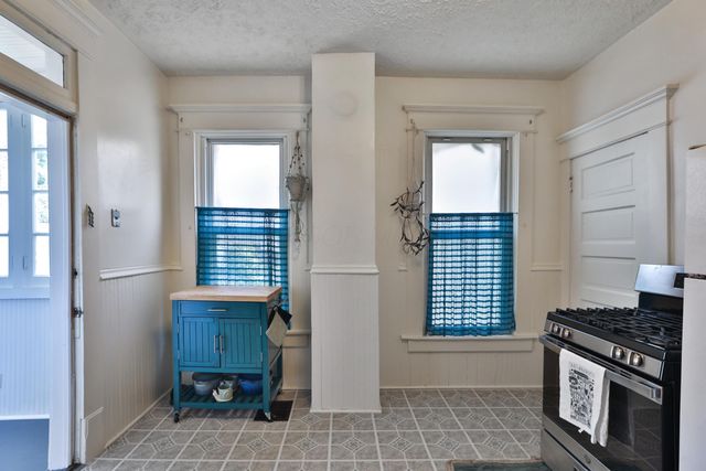 2045 N 4th Street, Columbus, OH 43201