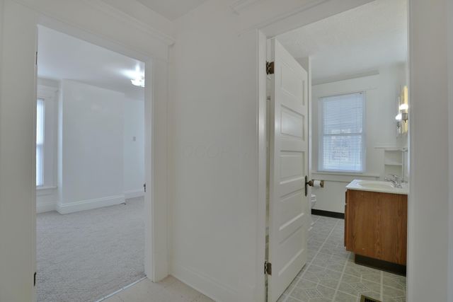 2045 N 4th Street, Columbus, OH 43201