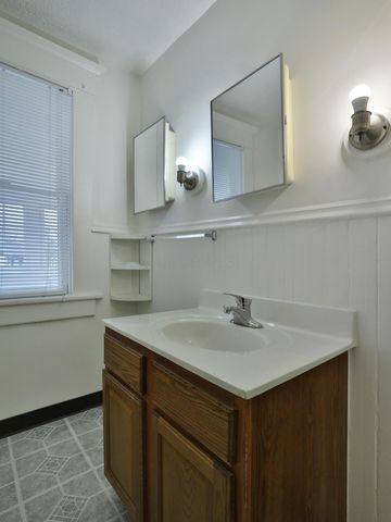 2045 N 4th Street, Columbus, OH 43201