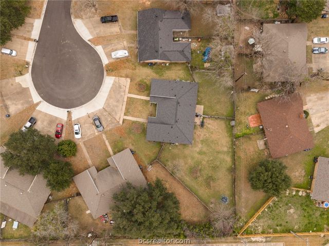 204 Harvard Court, College Station, TX 77840