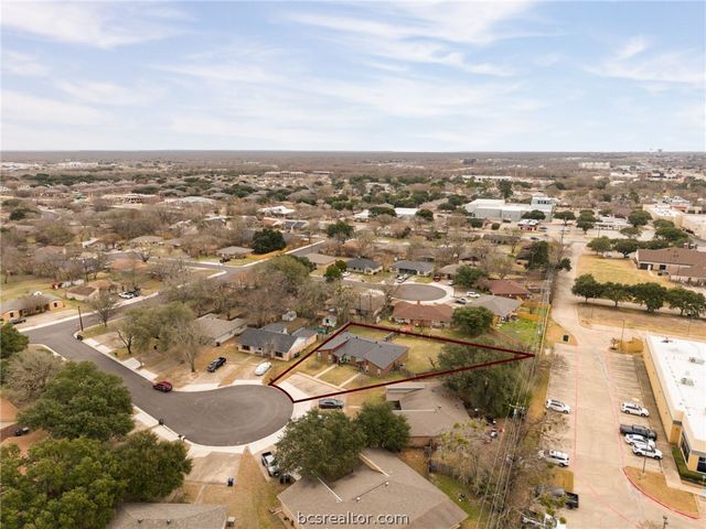 204 Harvard Court, College Station, TX 77840