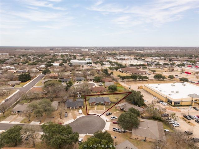 204 Harvard Court, College Station, TX 77840