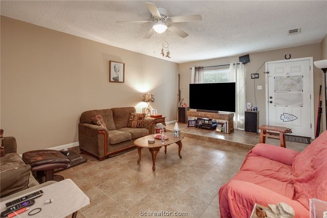 204 Harvard Court, College Station, TX 77840