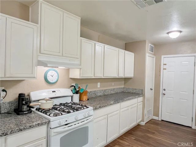 3013 Cornell, Bakersfield, CA 93305