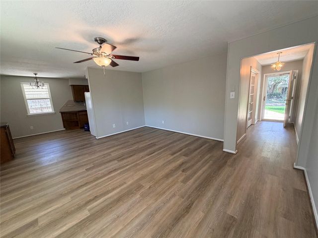 15930 Buccaneer Lane, Houston, TX 77062