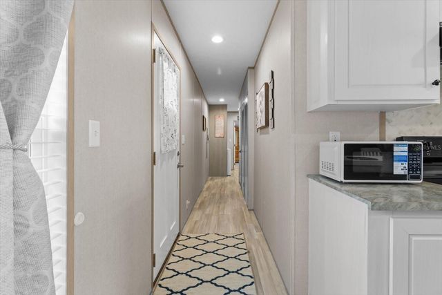 4686 CR 656, Webster, FL 33597