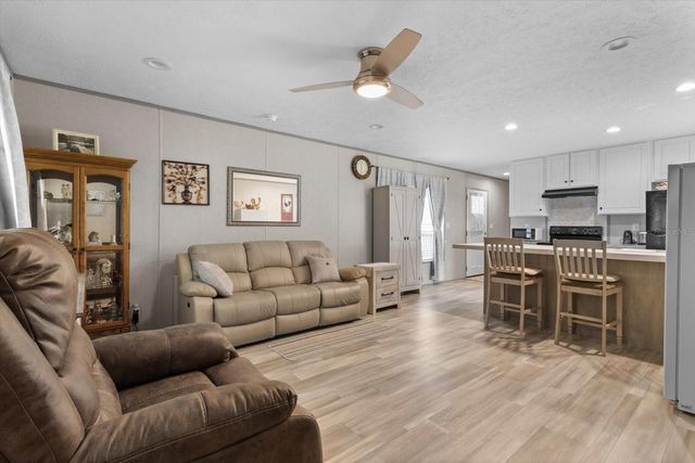 4686 CR 656, Webster, FL 33597