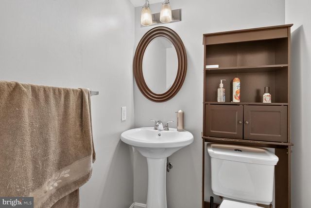 3569 ESKEW CT, Woodbridge, VA 22192